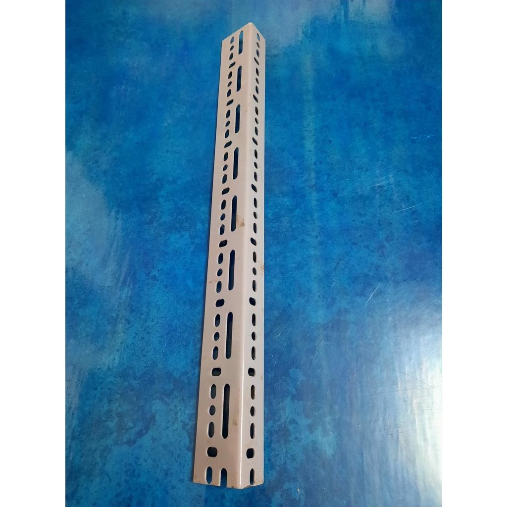 Sắt thanh V Lỗ , kệ sắt V lỗ,sắt V lỗ đa năng,sắt V lắp kệ