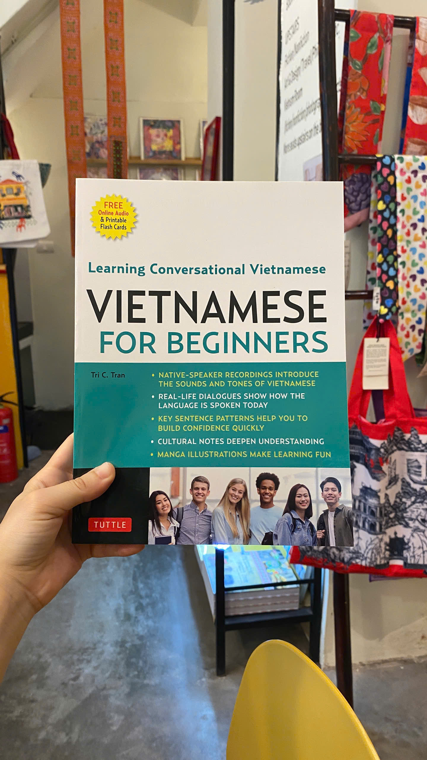 Sách - Vietnamese for Beginners: Learning Conversational Vietnamese | / Học Tiếng Việt / Nhập khẩu