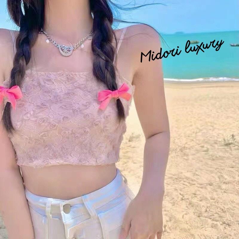 Áo hai dây dáng croptop Midori thêu hoa dễ thương M242