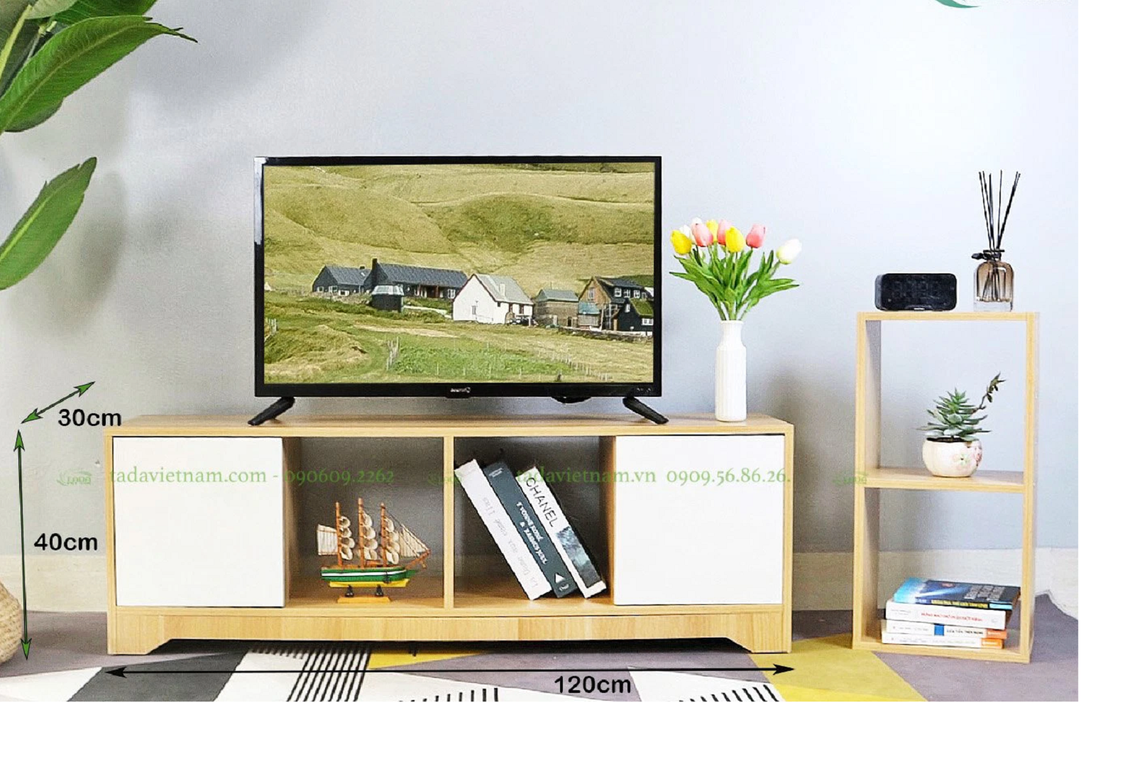 Kệ tivi cánh Pano chân gỗ tự nhiên phong cách tân cổ điển - TD 636H