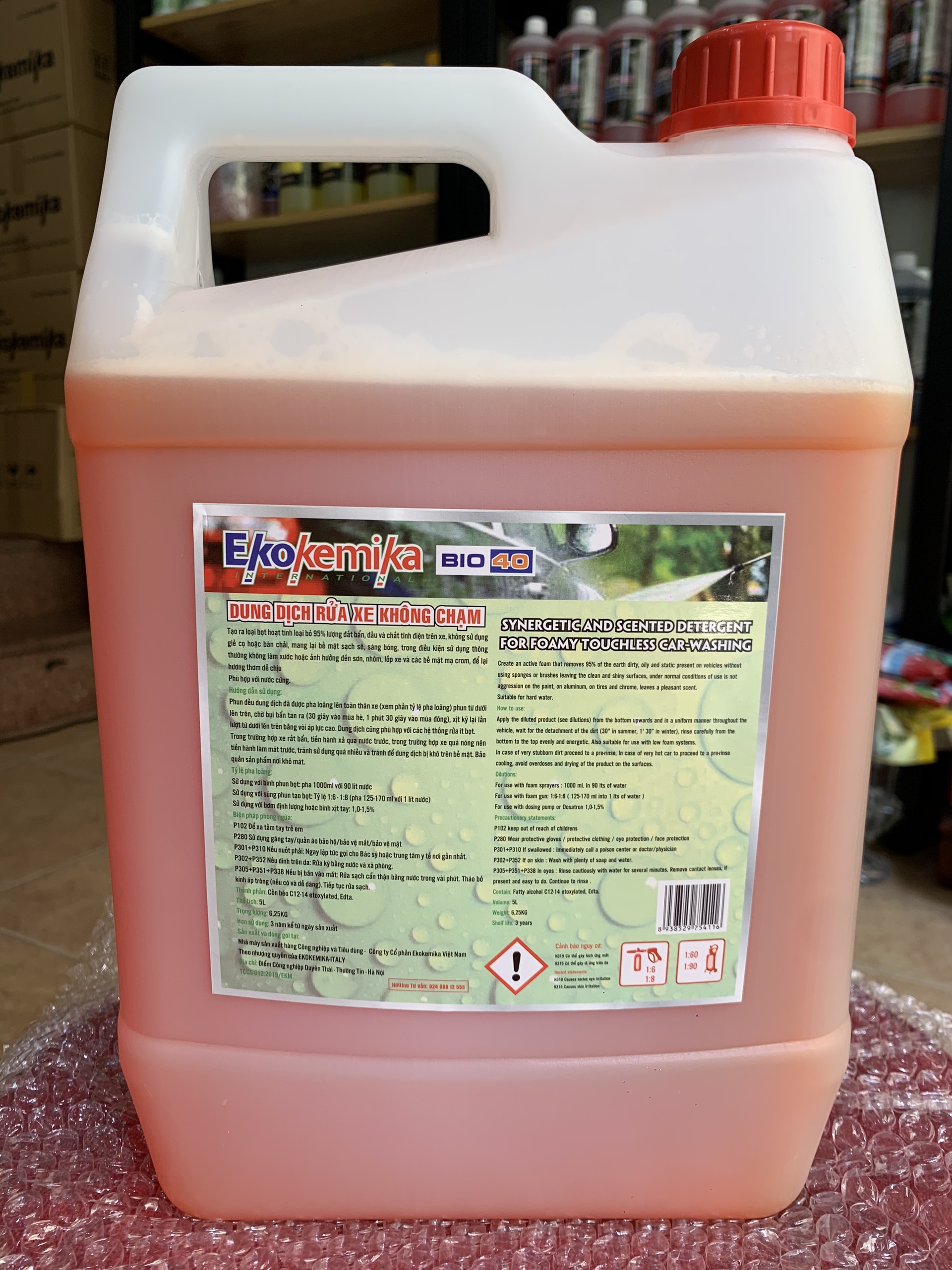 Nước Rửa Xe Không Chạm Ekokemika Italy Bio 40 - Hàng Chính Hãng