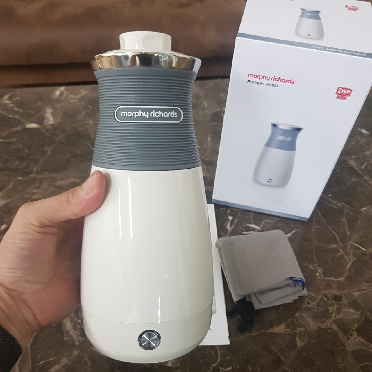 Bình đun nước siêu tốc kiêm giữ nhiệt Morphy Richards MR6090, dung tích 400ml, công suất 700W - Hàng chính hãng, bảo hành 24 tháng