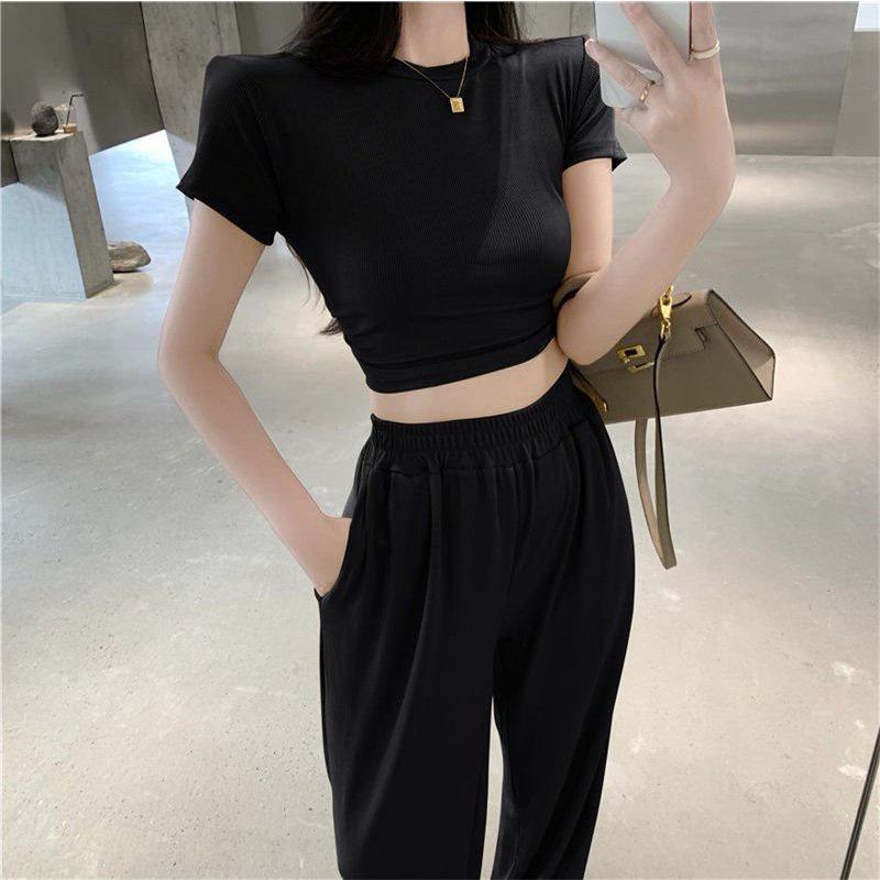 Set Áo Croptop Nữ Cộc Tay Day Lưng Kèm Quần Dài Ống Rộng 2 Màu