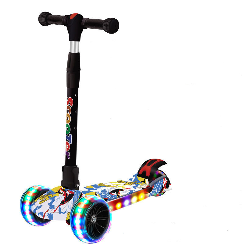 Xe Trượt Scooter 3 Bánh Cho Bé Họa Tiết Graffiti Đẹp Mắt Có Nhạc Bánh PU Phát Sáng Vĩnh Cửu