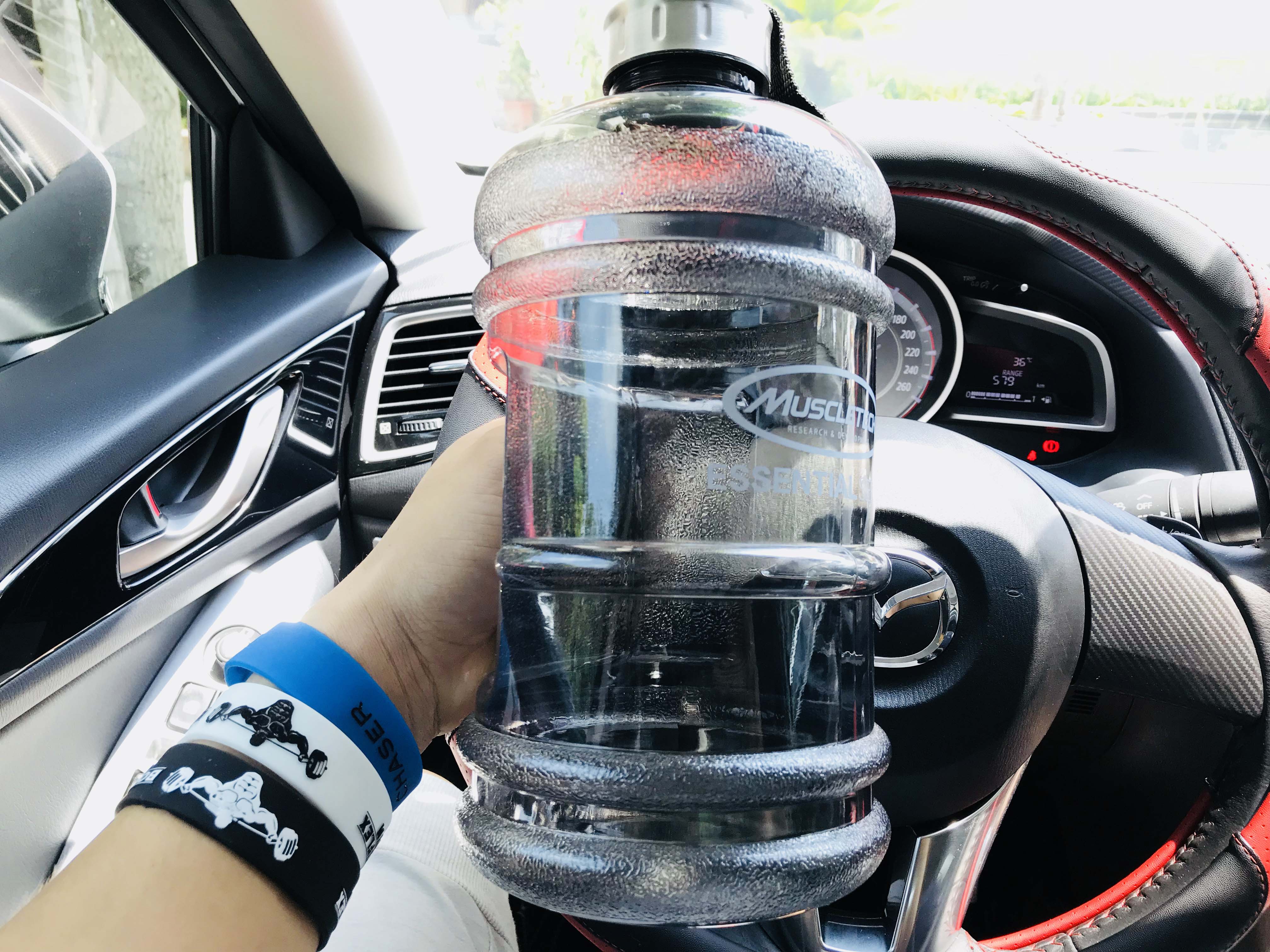 Bình Nước 2.2L Muscle siêu sale