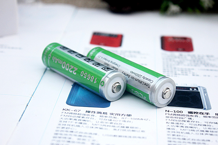 Pin Sạc 18650 2200mah 4.2V Dung Lượng Chuẩn (Xanh Lá)