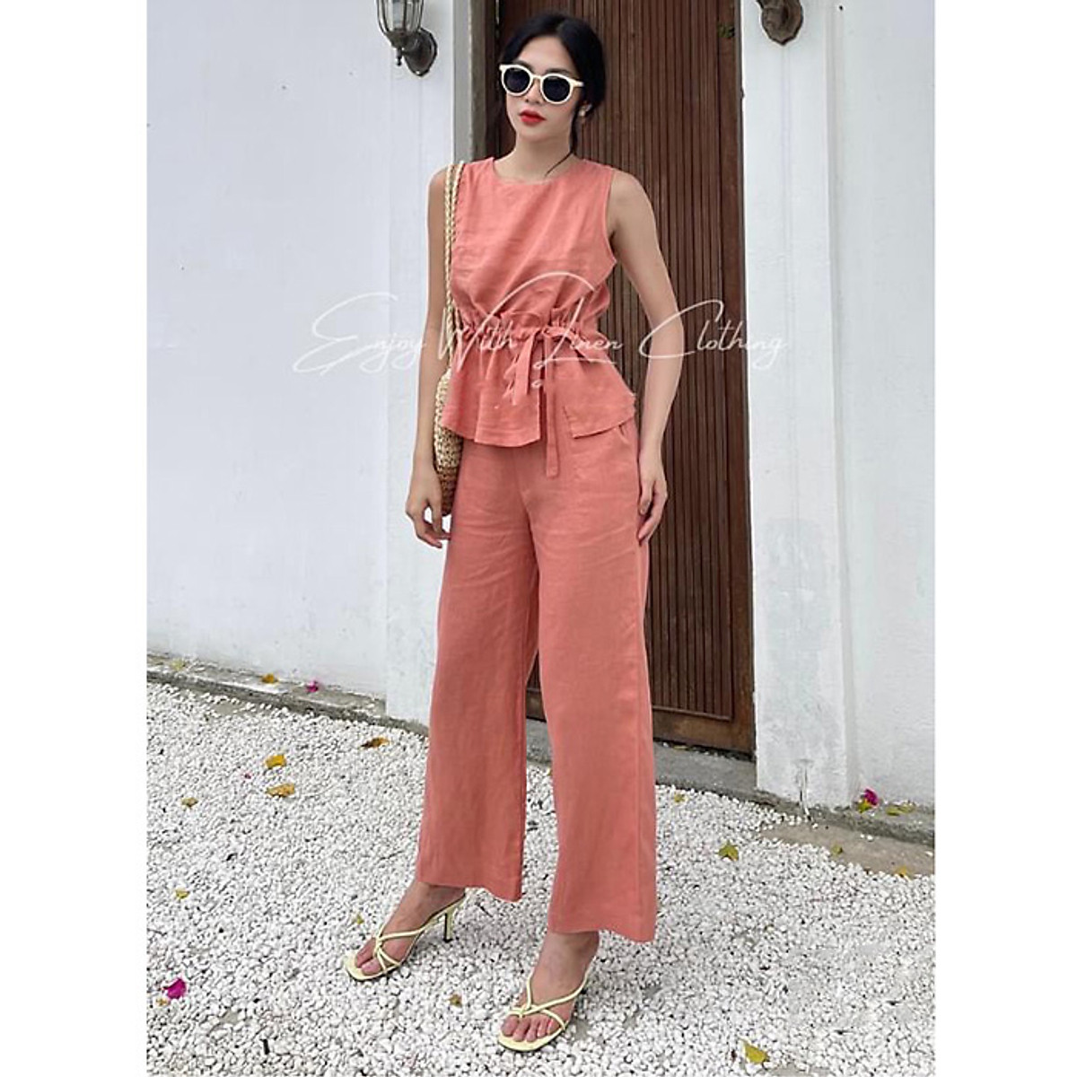Set bộ linen quần đứng kèm áo ghile nhún bèo trẻ trung