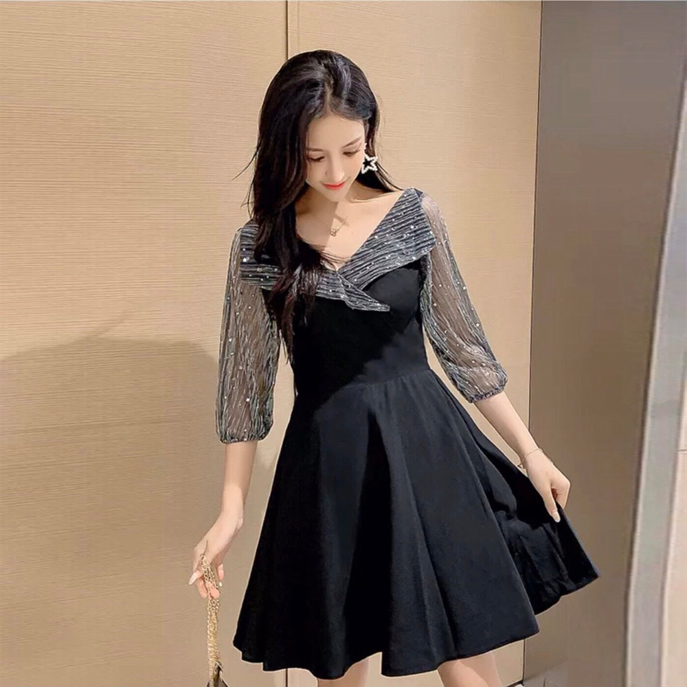 Đầm Xòe Đen Phối Kim Tuyến - Size M