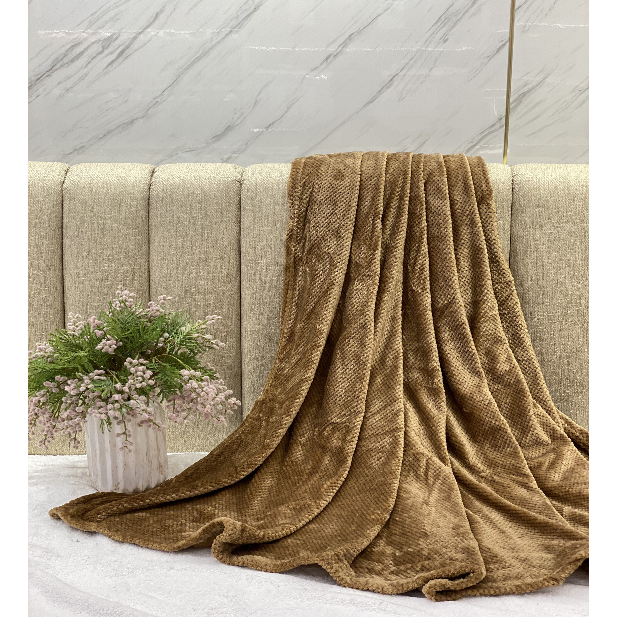 Mền San hô NIN - Broccoli Brown 1m8x2m 100% vải Microfiber, mền lông tuyết vân kẻ ô vuông nhỏ mềm mại, ấm áp, chăn hè cao cấp mát lạnh, kiểu dáng Hàn Quốc, dùng được cho cả xe hơi oto, gấp gọn