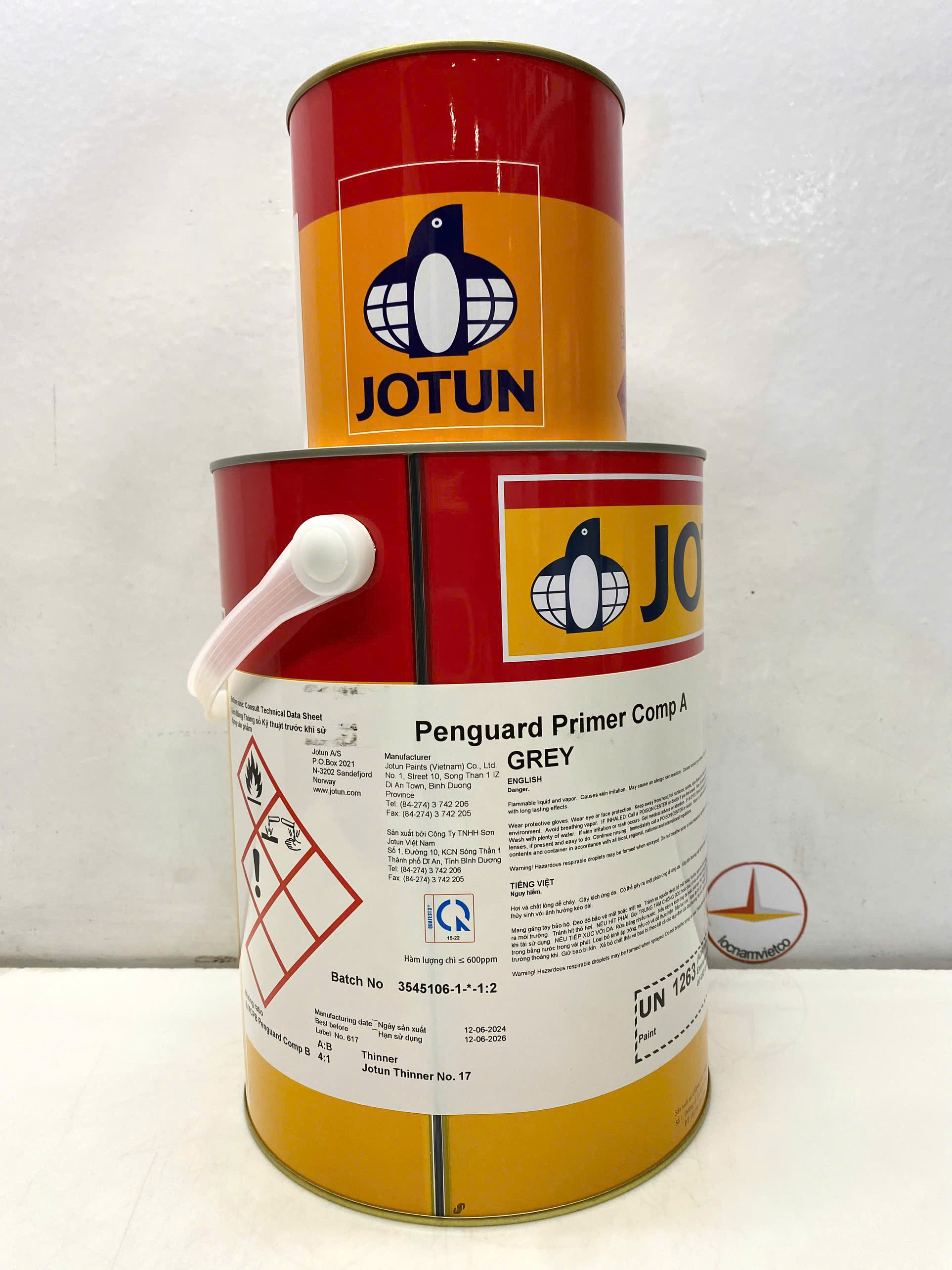 Sơn lót Epoxy Jotun Penguard Primer màu xám 5L/bộ