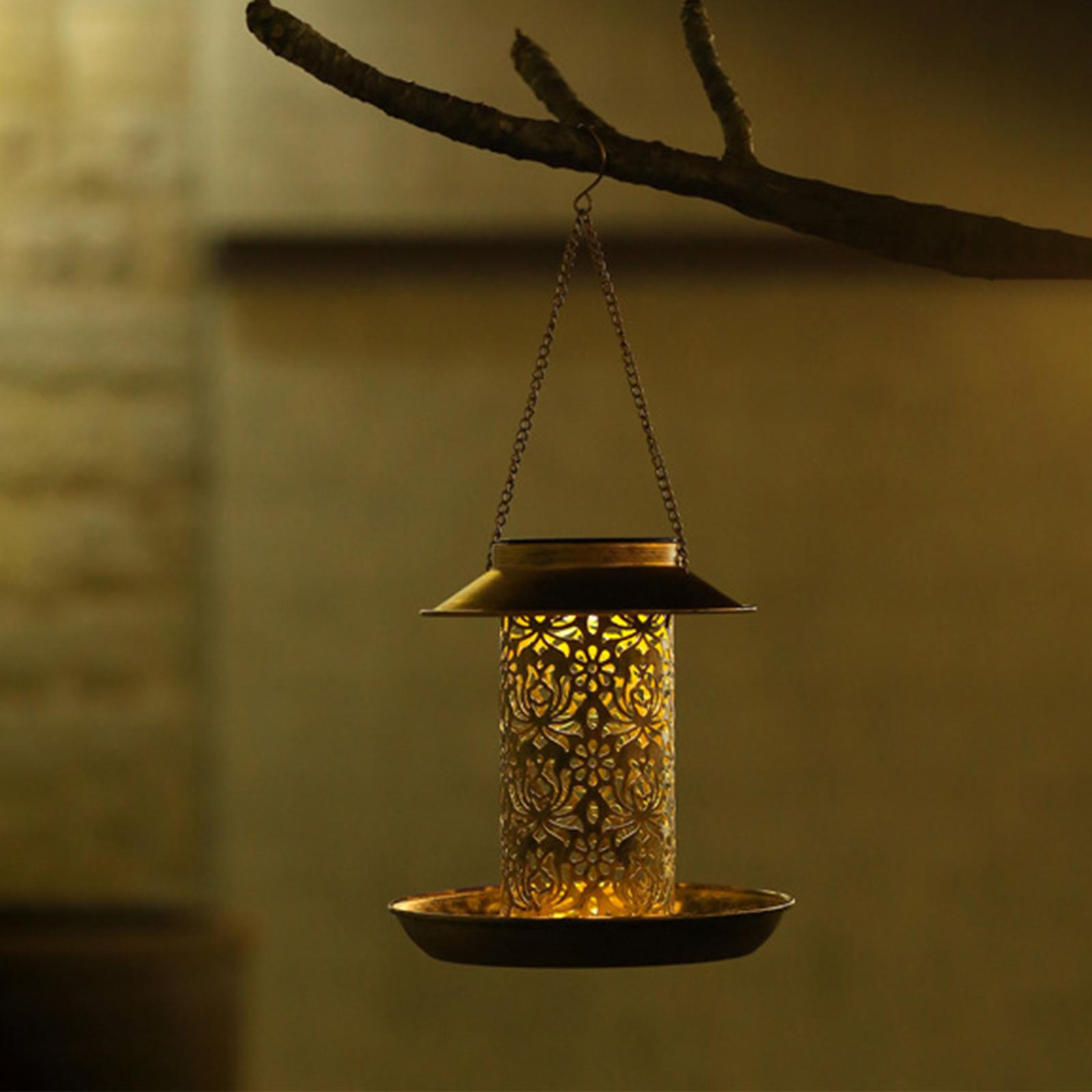 Đèn Led Năng Lượng Mặt Trời Cho Nhà Chim Với Ánh Sáng Chiếu Để Cho Chim Ăn