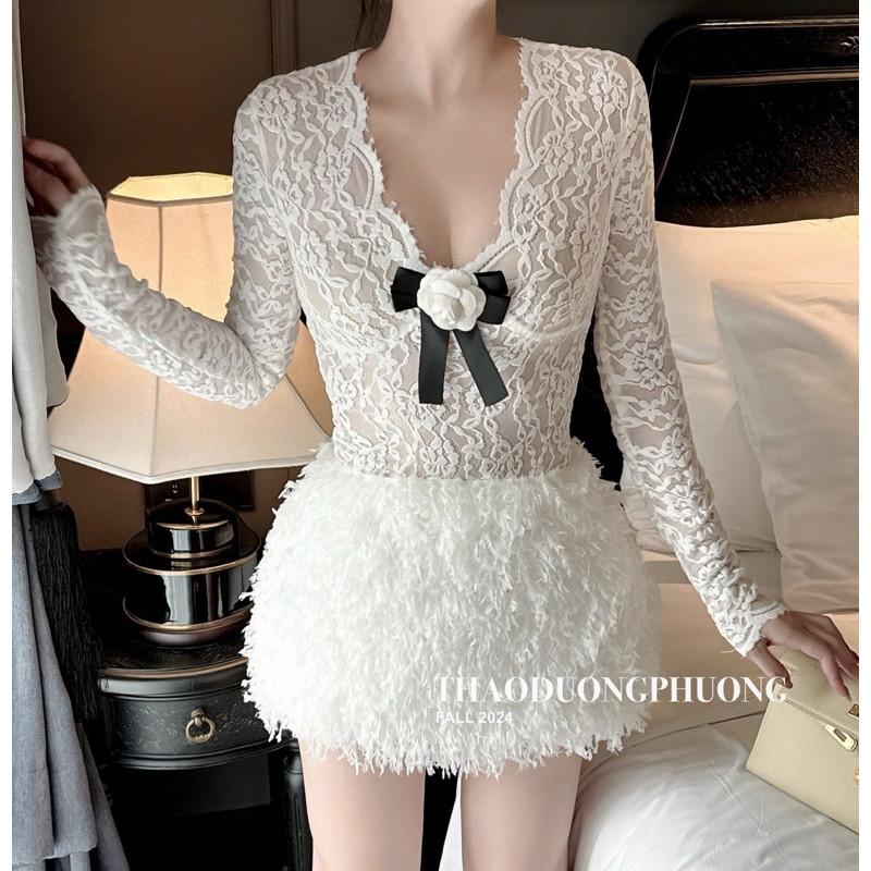 Set áo ren cổ V kèm tag hoa chân váy lông sẵn lót quần siu
