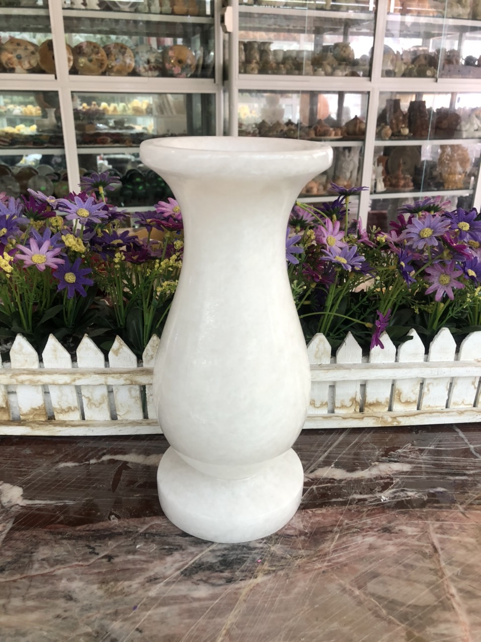 Bình bông, lọ hoa thờ cúng đá cẩm thạch trắng - Cao 25 cm