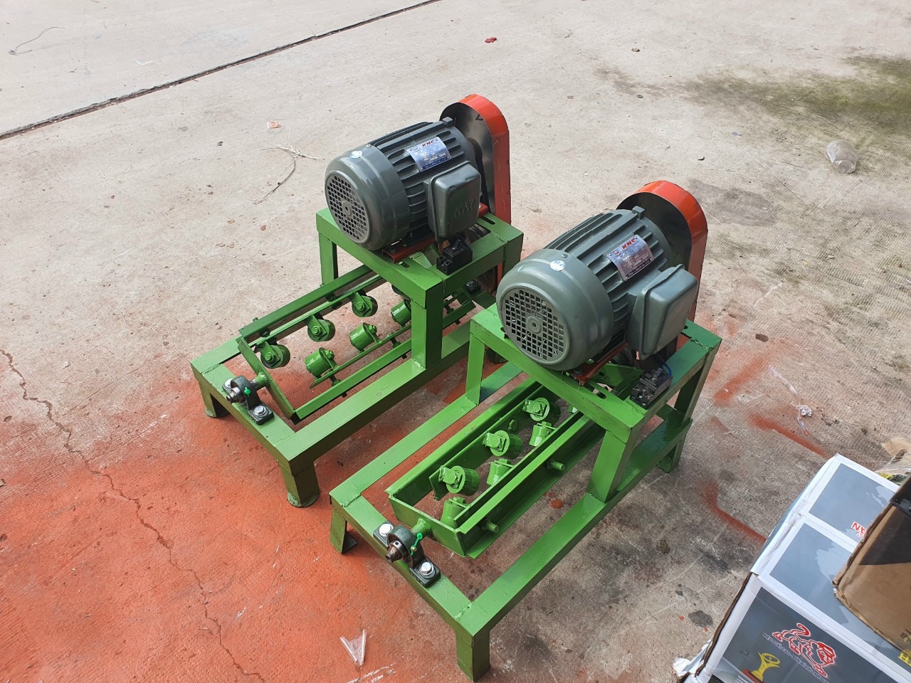 Khung Duỗi sắt lớn V5 + ráp moteur 1.5hp