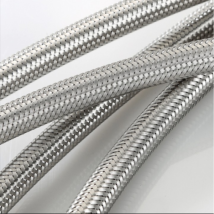 Dây cấp nước Inox 304 dùng được cho đường ống nước nóng dài 40cm