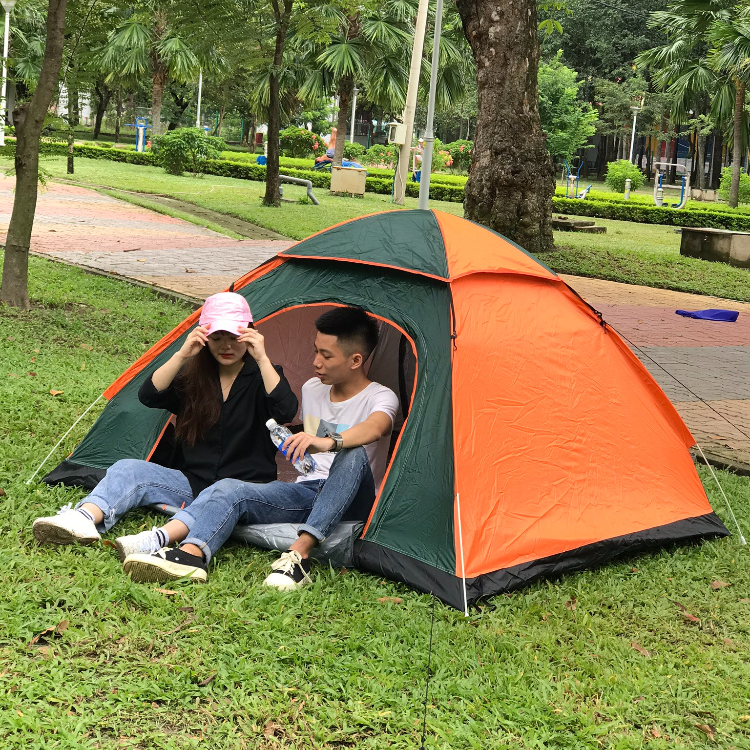 Lều Phượt Du Lịch 4 Người, Lều Cắm Trại Tự Bung Cửa 2 Lớp Chống Muỗi, Gấp Gọn Tiện Lợi, Chống Nước, Chống Tia UV Hiệu Quả, Lều Dã Ngoại Kích Thước 2mx2mx1m3