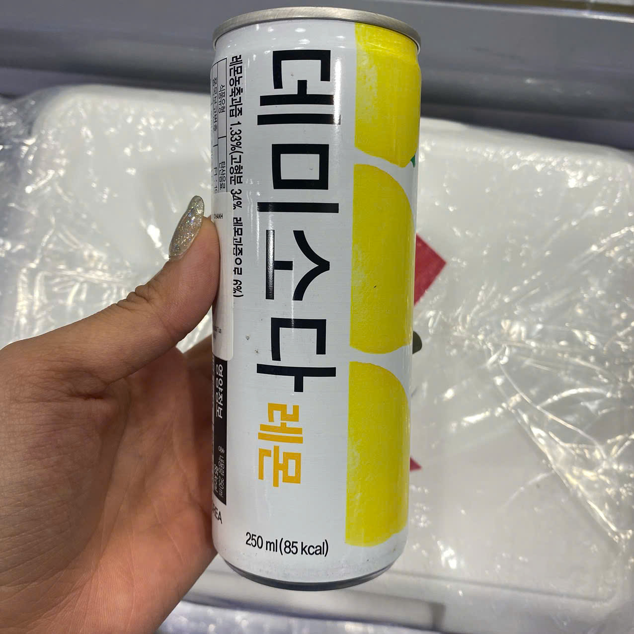 Nước Demisoda Vị Chanh Dong a - Otsuka Hàn Quốc Lon 250ML / 현주FC) 데미소다 레몬 250ML