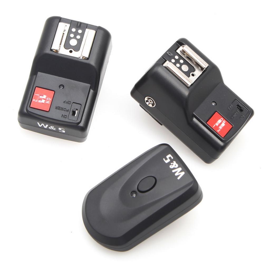 PT-04GY Wireless 4 -Channels Flash Trigger Receiver With 2 Receiver For DSLR Camera
