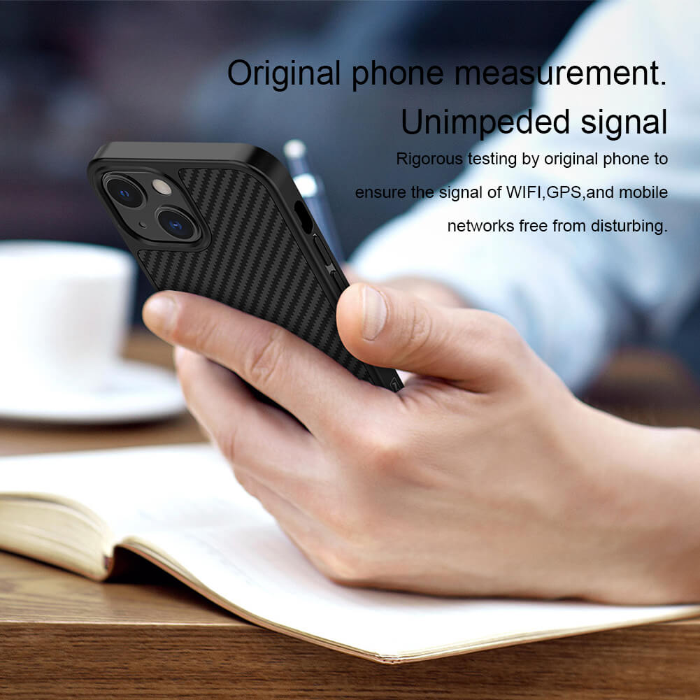 Ốp lưng chống sốc siêu mỏng cho iPhone 13 chất liệu vân carbon cao cấp hiệu Nillkin Synthetic fiber - hàng nhập khẩu