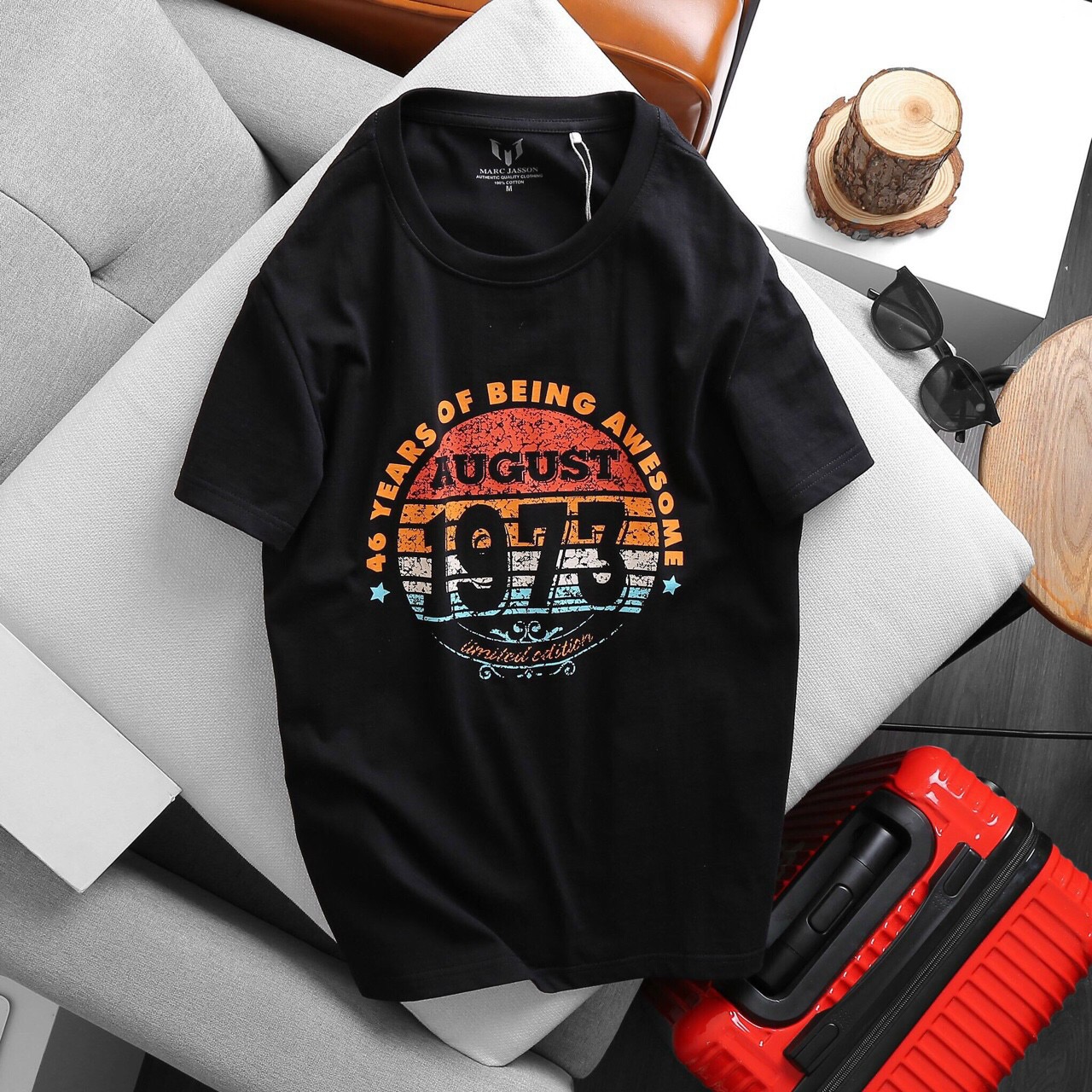ÁO THUN NAM NGẮN TAY PHỐI CHỮ CỔ TRÒN
