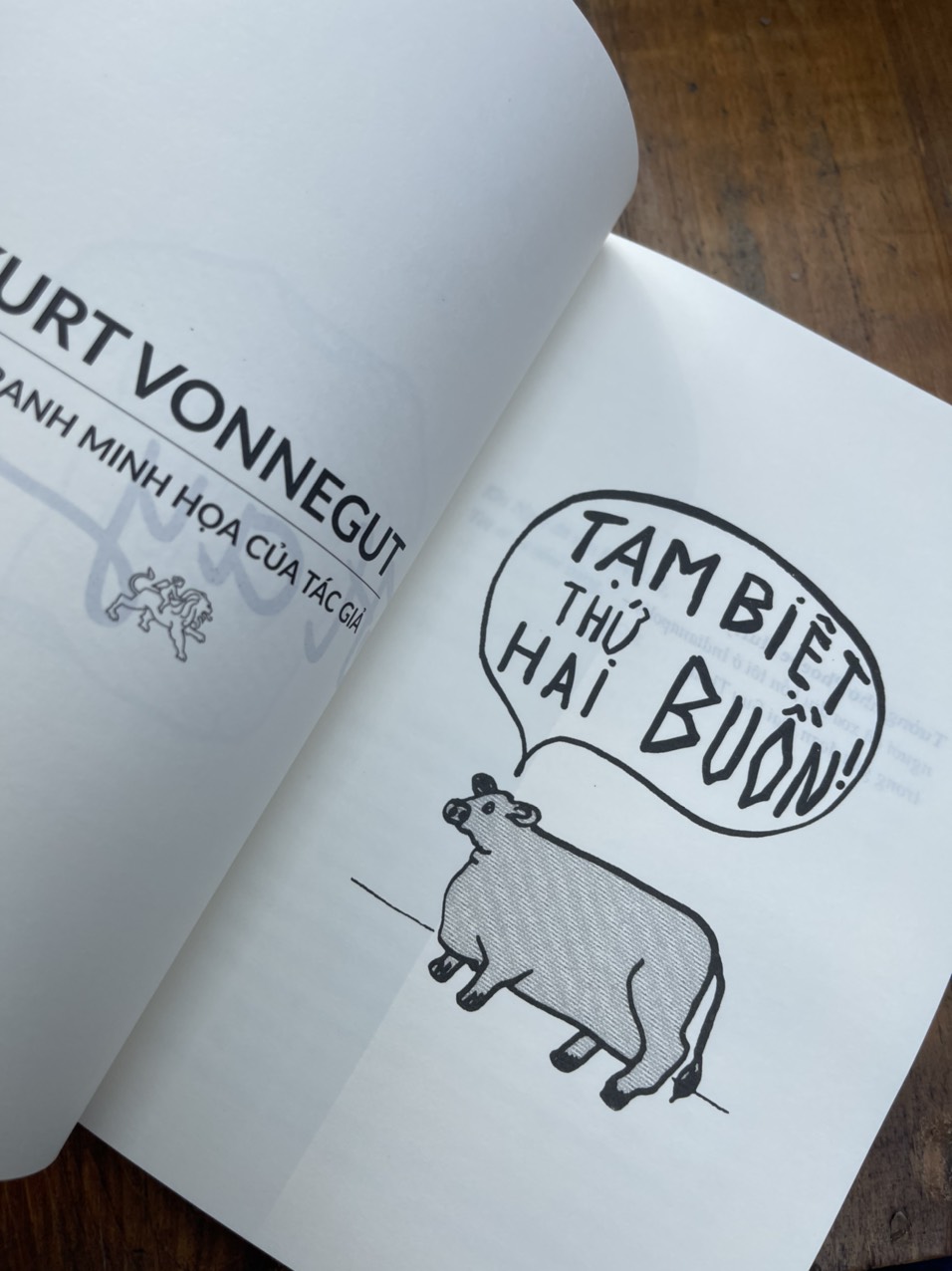 BỮA SÁNG CỦA NHÀ VÔ ĐỊCH - Kurt Vonnegut – Nhã Nam