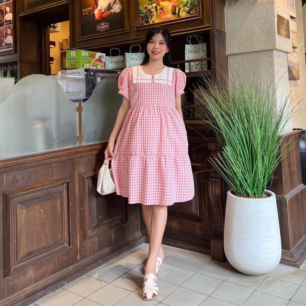 Đầm bầu karo cổ thuỷ thủ phom babydol trẻ trung, đáng yêu - Hồng