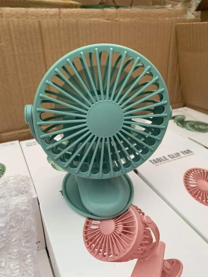 QUẠT KẸP TÍCH ĐIỆN MINI SIÊU TIỆN LỢI