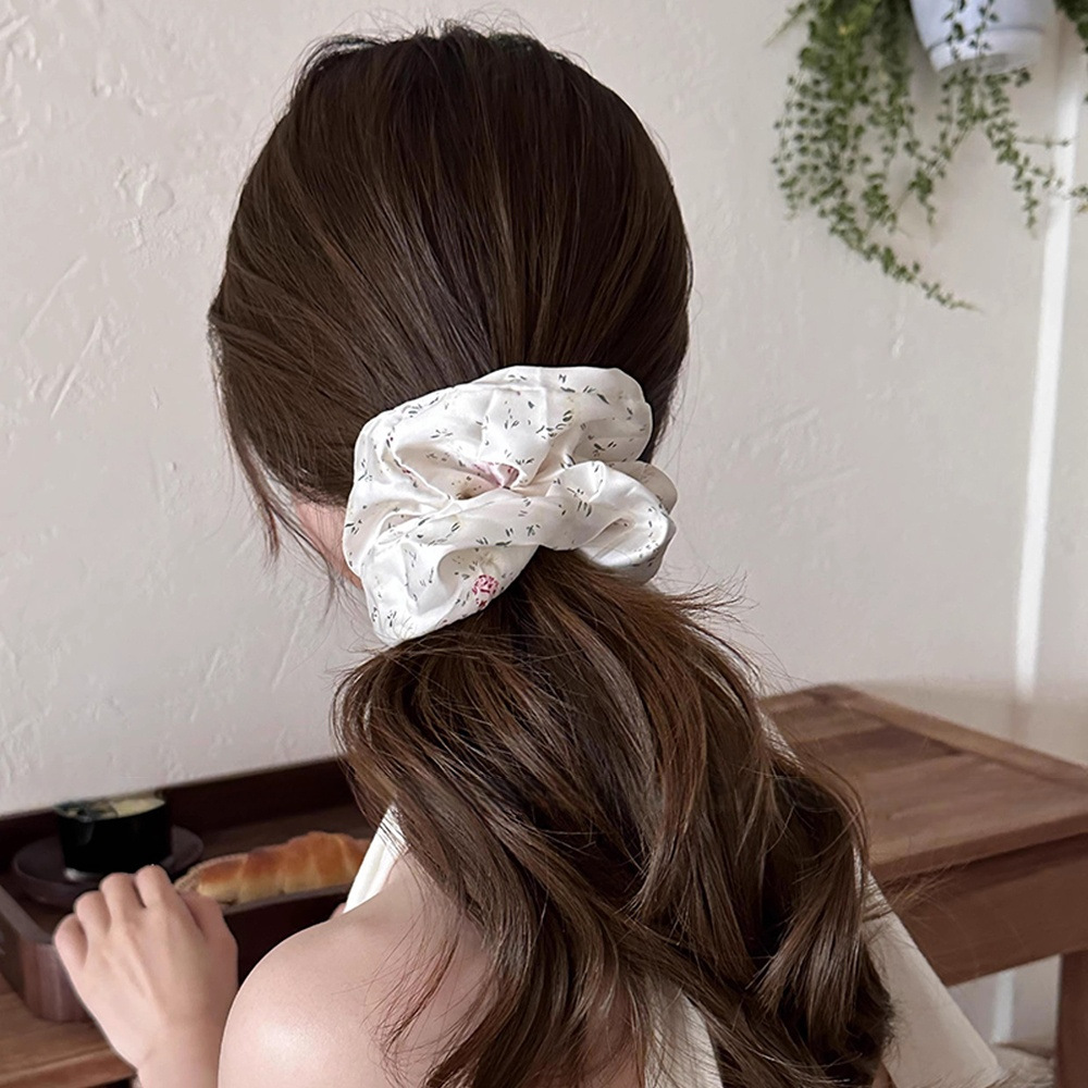 Cột tóc lụa bồng bềnh, dây cột tóc nữ màu kem hoa nhí lá xinh sang