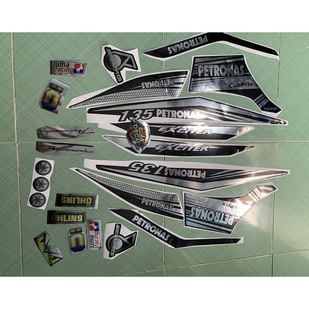 Tem exciter 135 petronas bạc đen crom