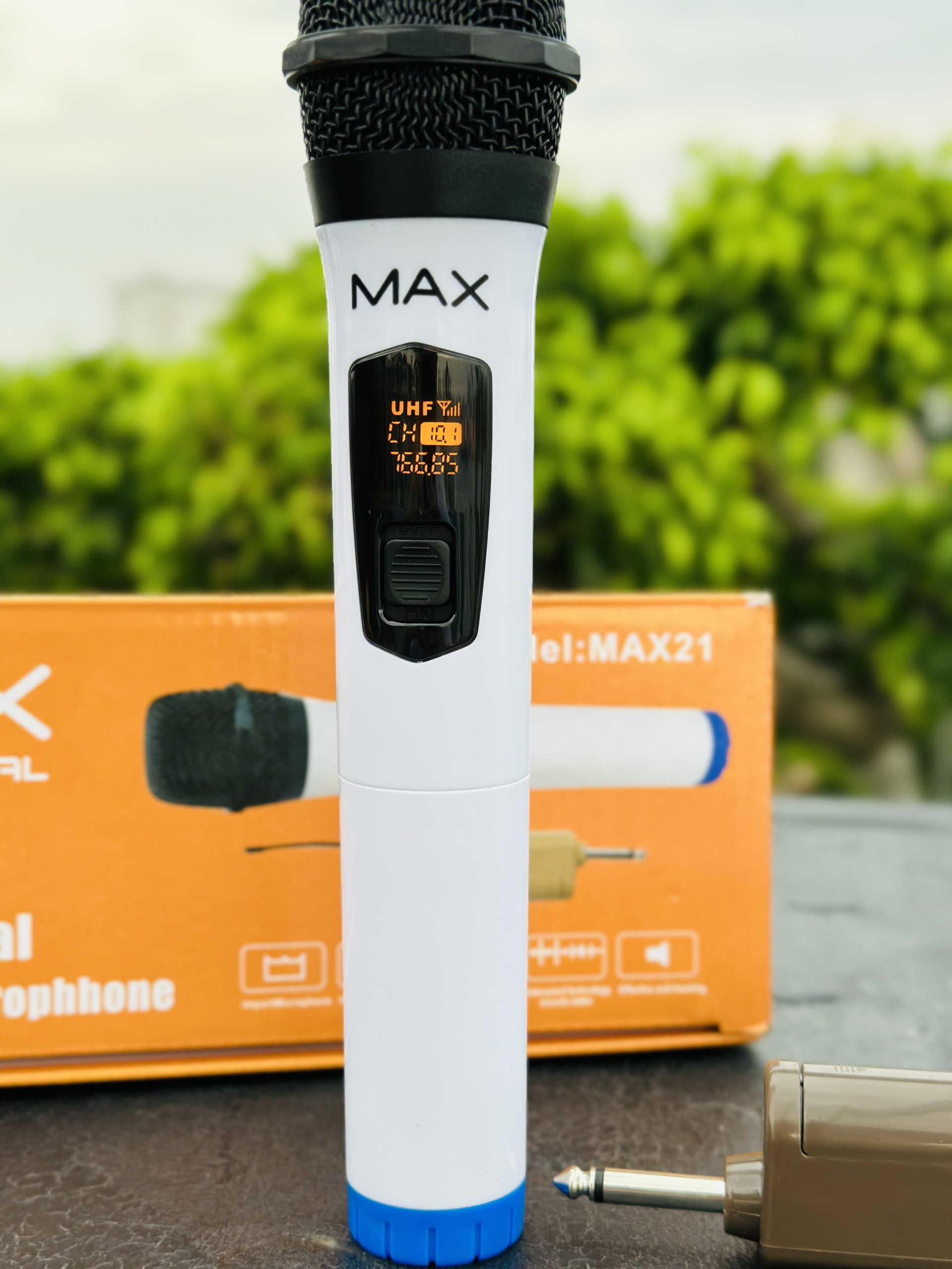 Micro không dây đa năng Max 21 dòng phổ thông giá tốt