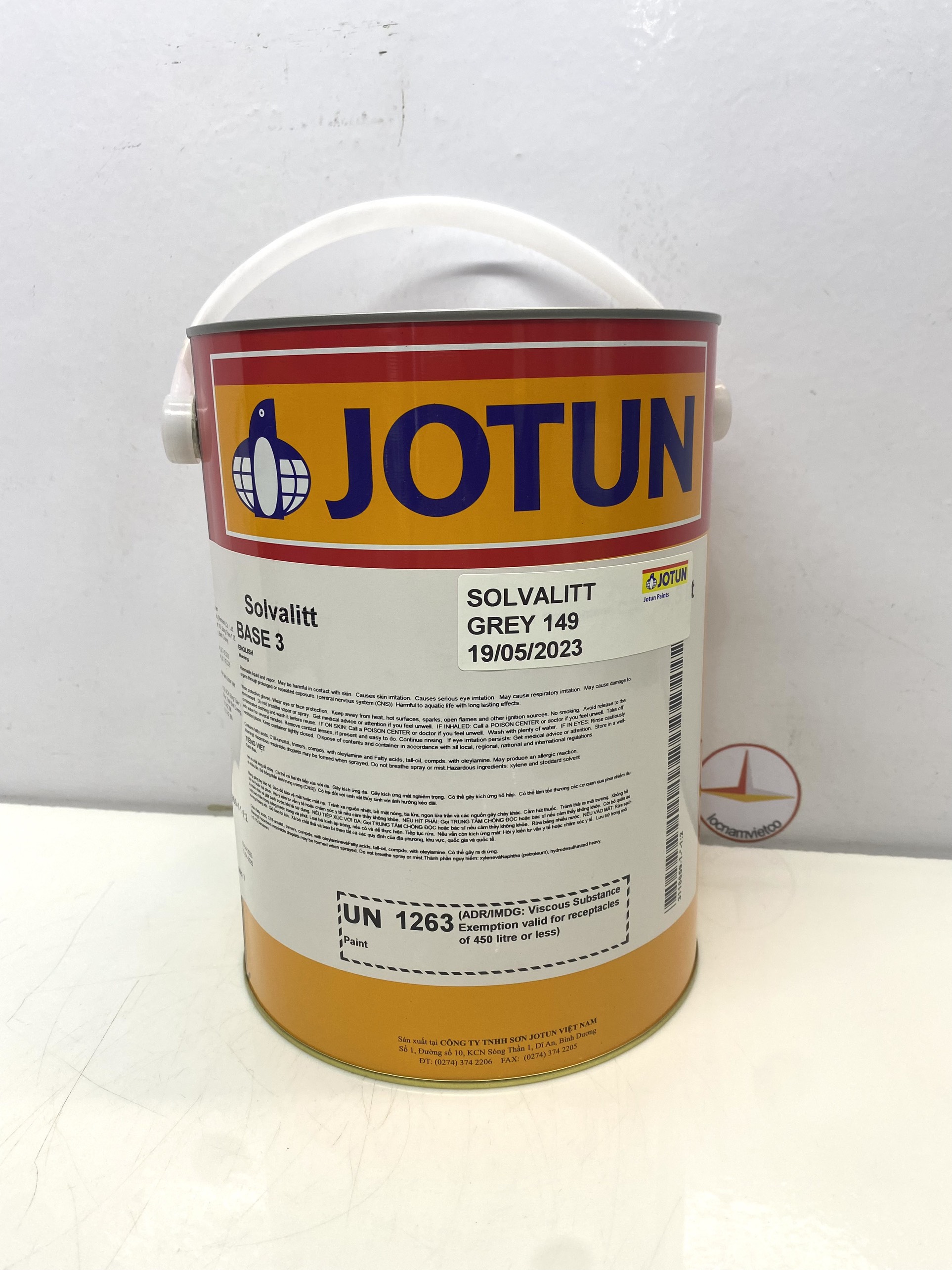 Sơn chịu nhiệt 600oC Jotun Solvalitt màu xám Grey 149 _ 5L