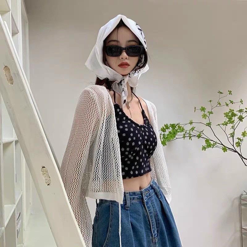 Set áo choàng cardigan lưới + áo yếm hoa nhí ulzzang