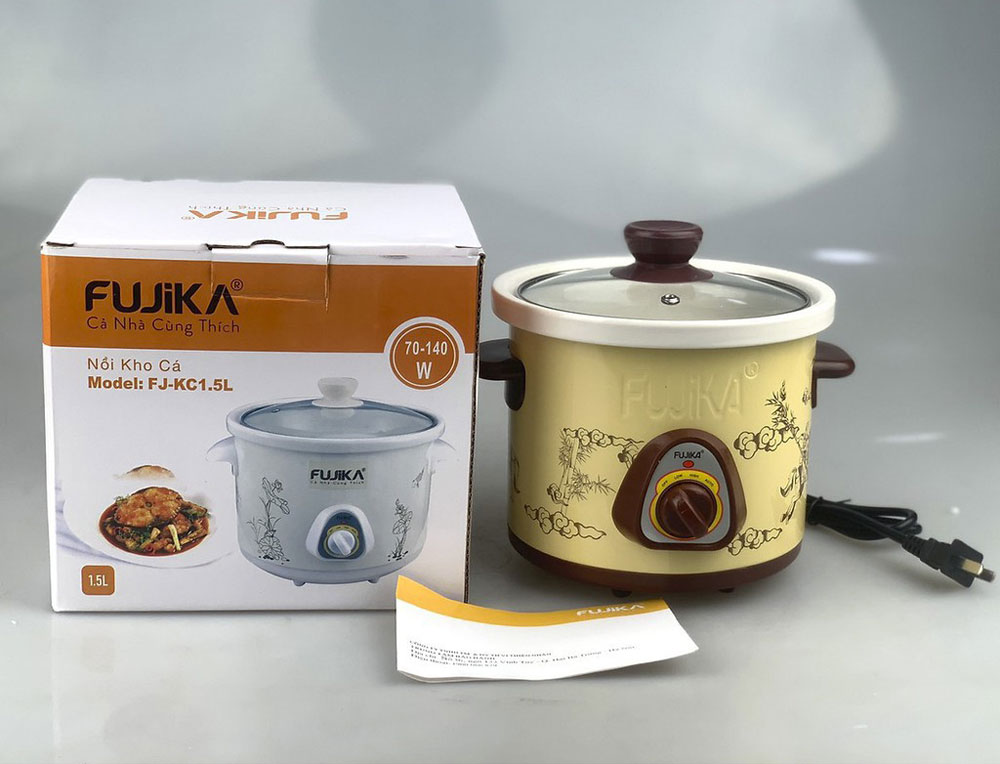 Nồi Kho Cá Fujika FJ-KC15 (1.5L) - Màu Ngẫu Nhiên - Hàng Chính Hãng