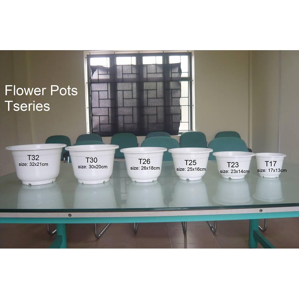 Chậu tròn trắng T26