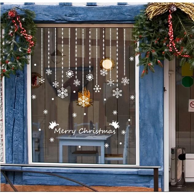 Decal rtang trí tường Noel - Rèm Dây Nhí Hoa Tuyết xinh