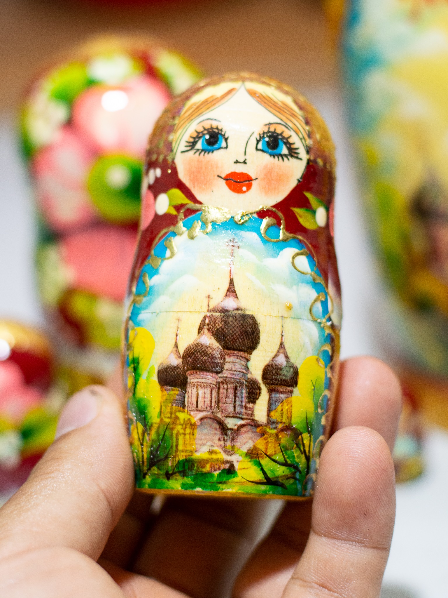 BỘ BÚP BÊ MATRYOSHKA 7 LỚP CAO 21CM VẼ HOA VĂN "PHONG CẢNH MOSKVA"