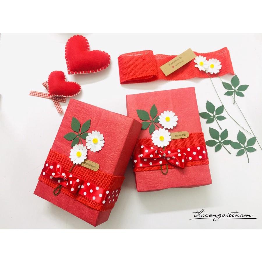 Hộp Quà Gói Sẵn Valentine và 8-3 (13*18*5cm)