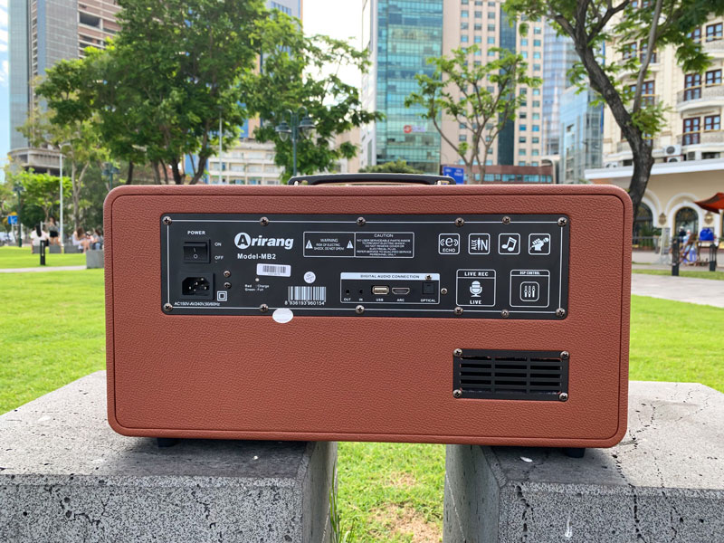 Loa kéo Arirang MB2 - Loa di động 3 đường tiếng - Công suất đến 480W - Kết nối bluetooth 5.0, HDMI, cổng quang - Tích hợp chống hú FBX, Reverb hát karaoke cực hay - Kèm 2 micro UHF - Hàng chính hãng