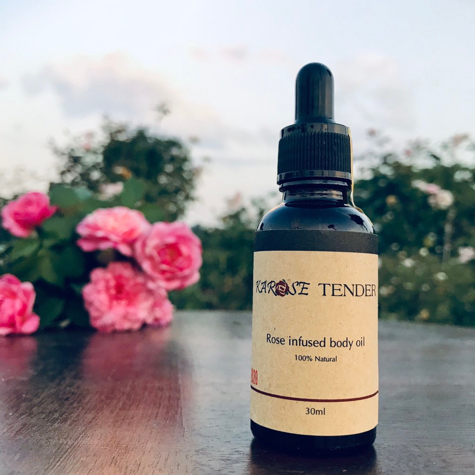 Dầu dưỡng thể Karose Tender (30 ml)