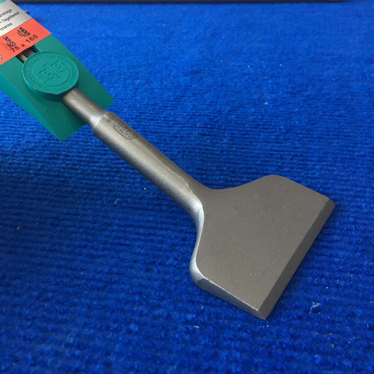 Mũi đục bê tông, gạch men bảng lớn Heller 75x165mm - đuôi gài SDS Plus 168113