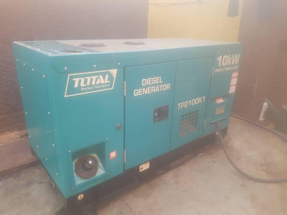 MÁY PHÁT ĐIỆN DẦU 12.5KW 1 PHA TOTAL TP2100K1 - HÀNG CHÍNH HÃNG