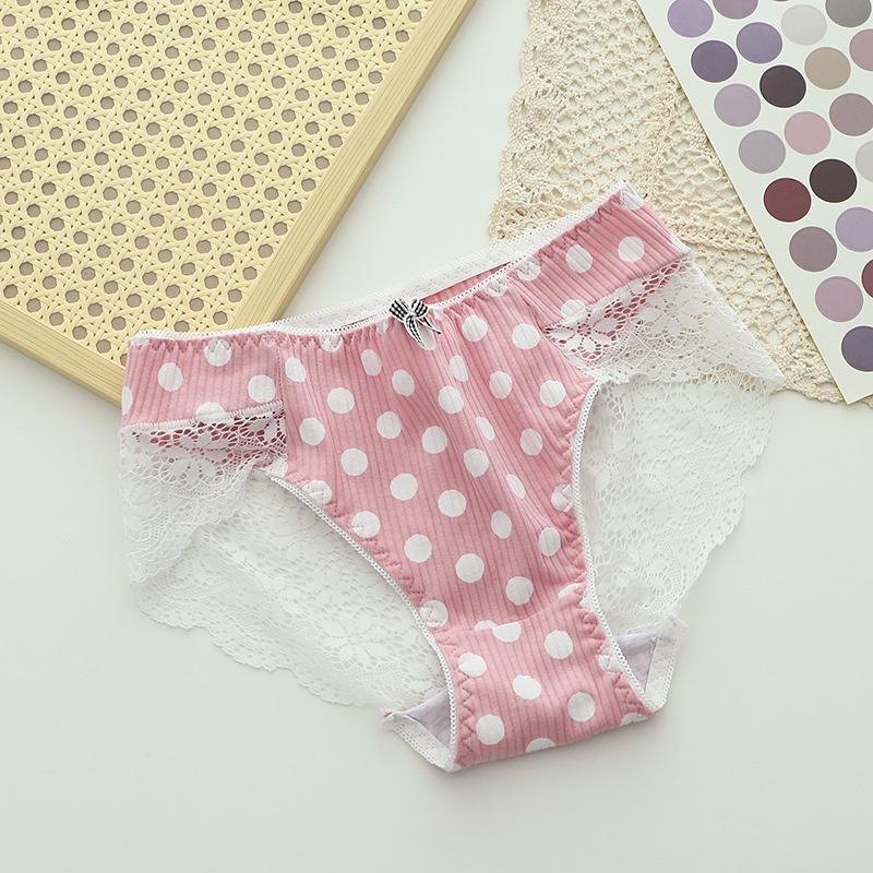 Quần lót ren cotton cao cấp kháng khuẩn điệu đà cho nữ QLN028