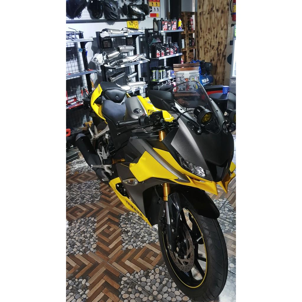 Cánh gió thân dành cho xe R15v3