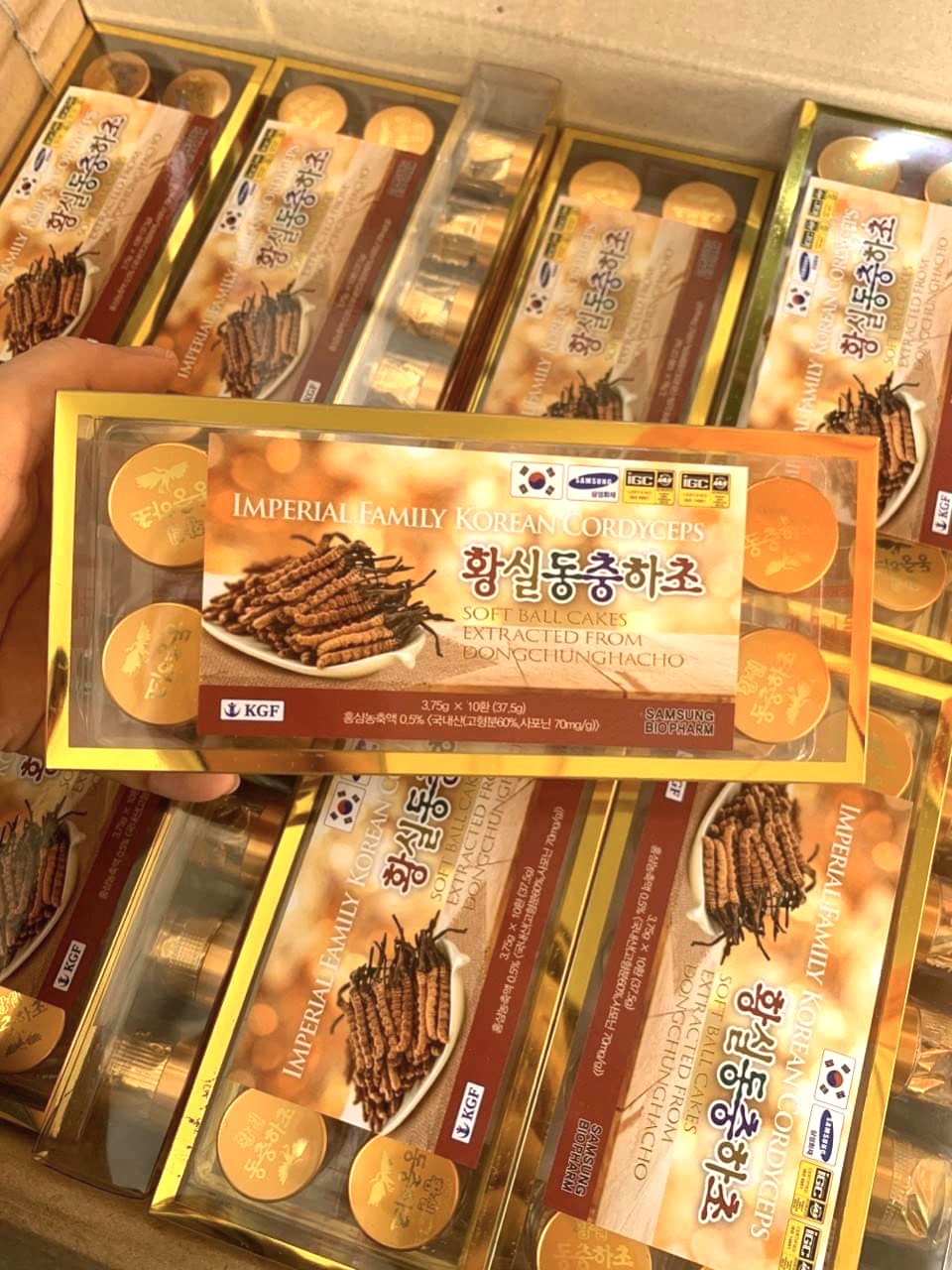 Viên Hoàn Đông Trùng Hạ Thảo Hàn Quốc IMPERIAL FAMILY KOREAN CORDYCEPS