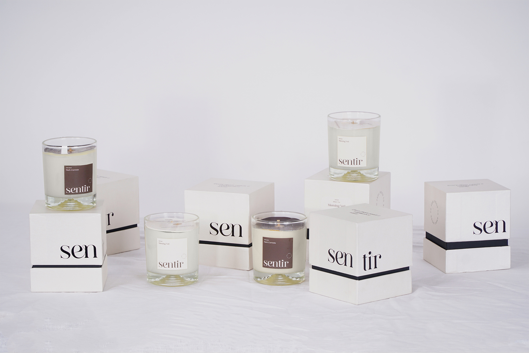 Bộ sưu tập Nến thơm Sentir ngày và đêm: Morning Veil x Dark Currents