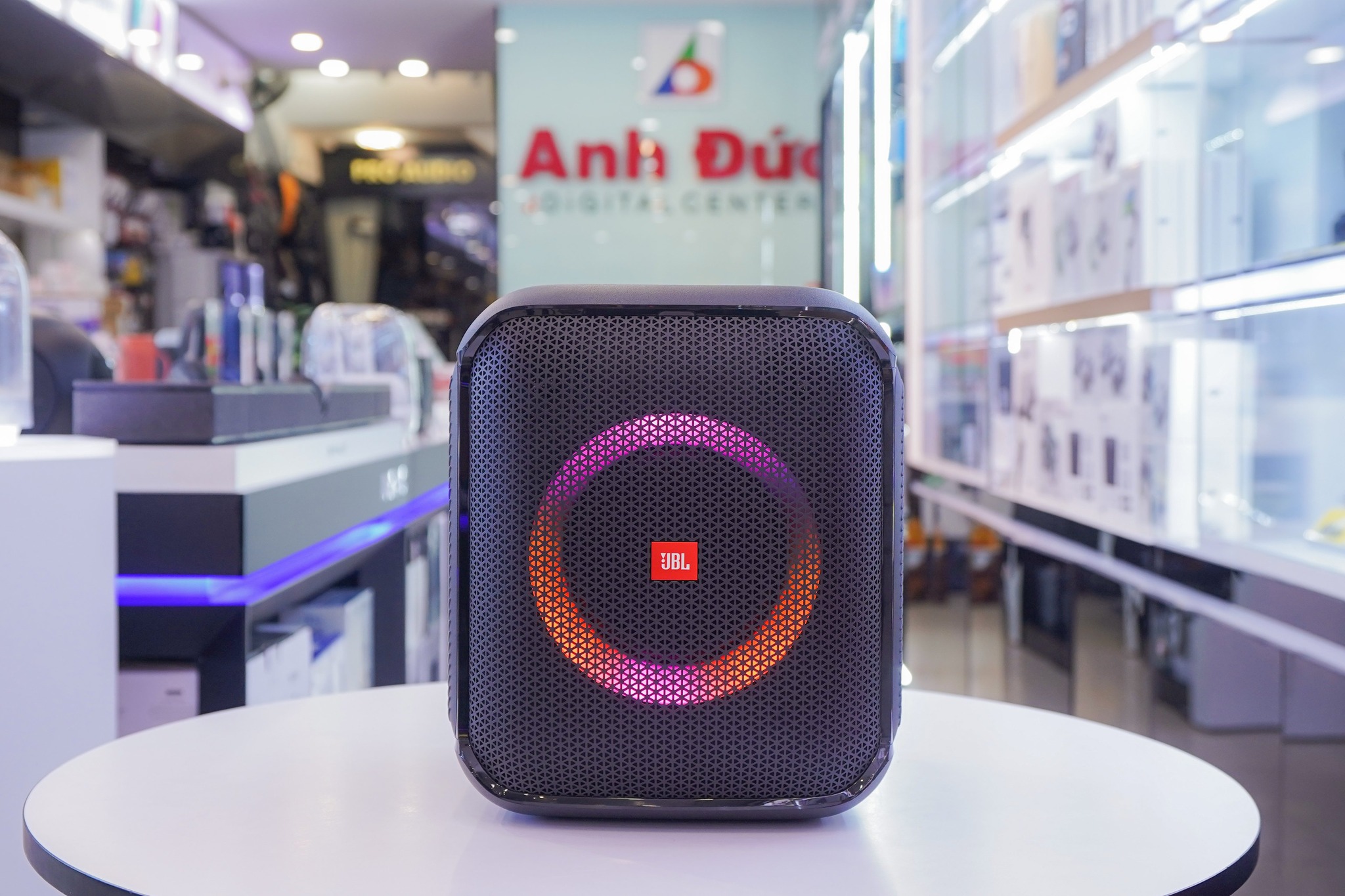 (Tặng voucher 500K khi mua kèm Micro B1 Pro) Loa Bluetooth JBL Partybox Encore Essential - Công Suất 100W - Hàng Chính Hãng PGI