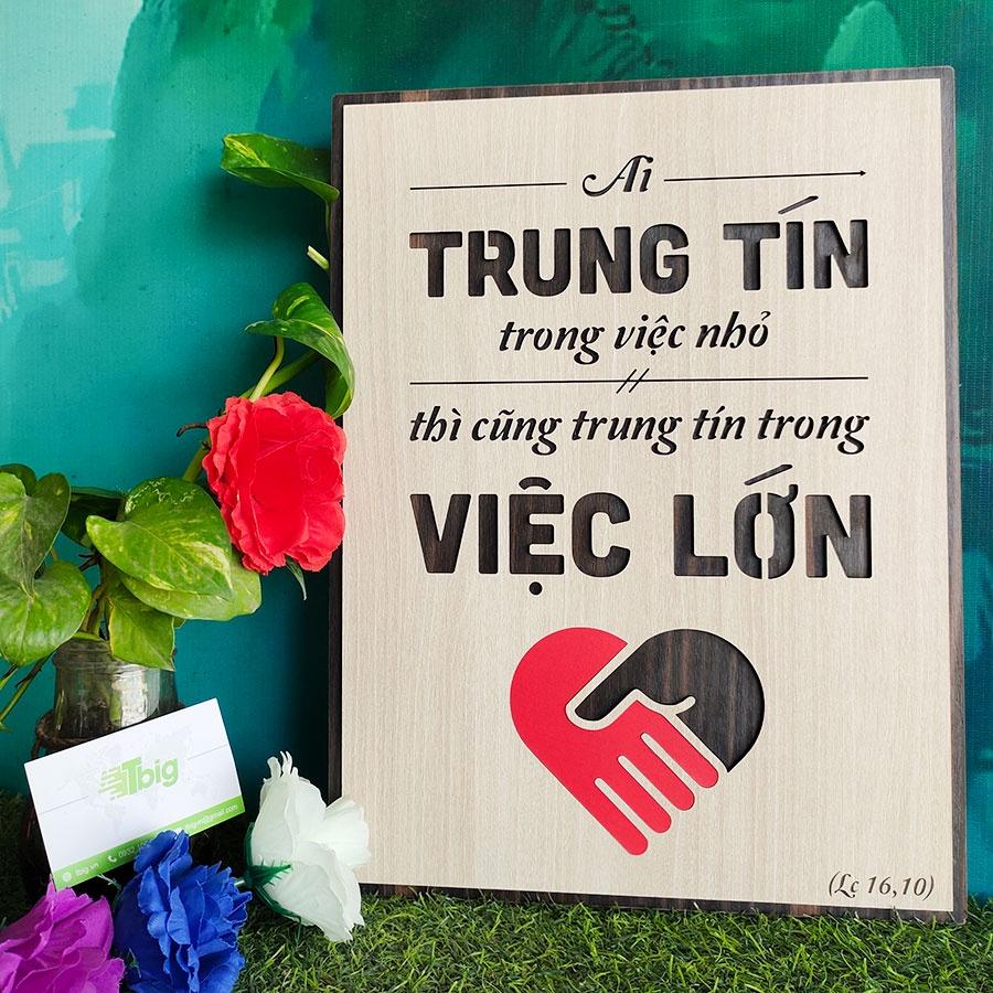 Tranh gỗ TBIG 133- Tranh công giáo - Ai trung tín trong việc nhỏ thì cũng trung tín trong việc lớn