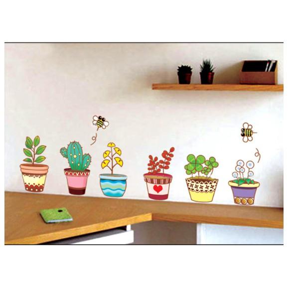 Decal trang trí tường - Nhiều Chậu Hoa Hoạt Hình Ong Vàng