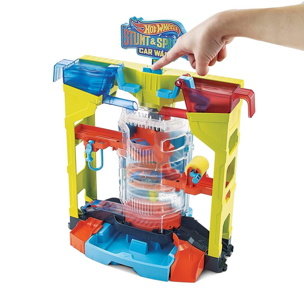 Đồ Chơi Mô Hinh Trạm Rửa Xe Trên Không Stunt &amp; Splash Car Wash - Hot Wheels GRW37