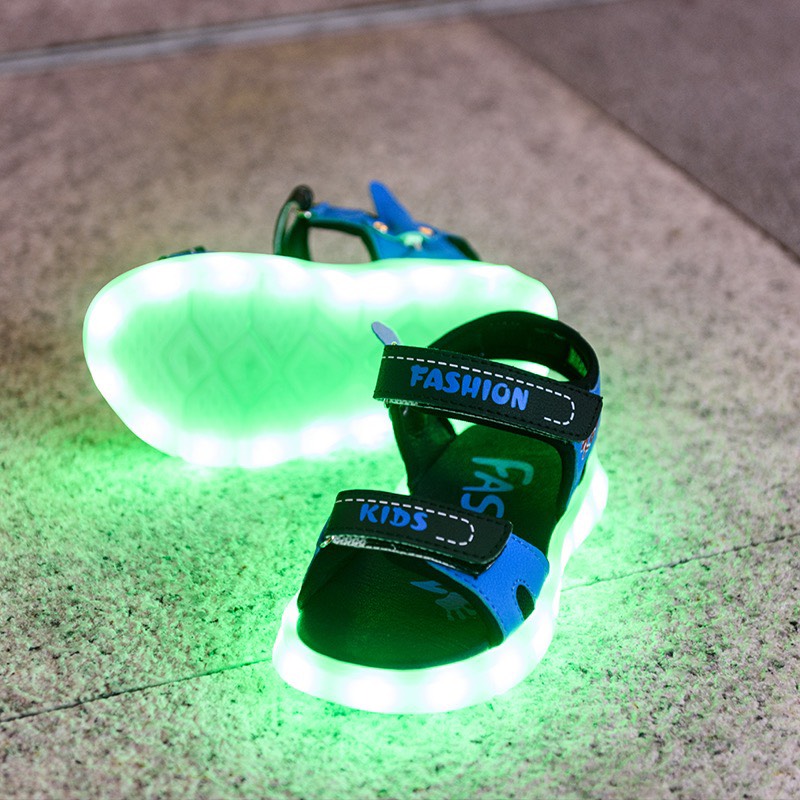 Dép sandal phát sáng độc lạ cho bé trai 3 - 10 tuổi phong cách Hàn Quốc ST42